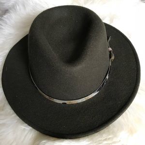 Lucky Brand stylish hat